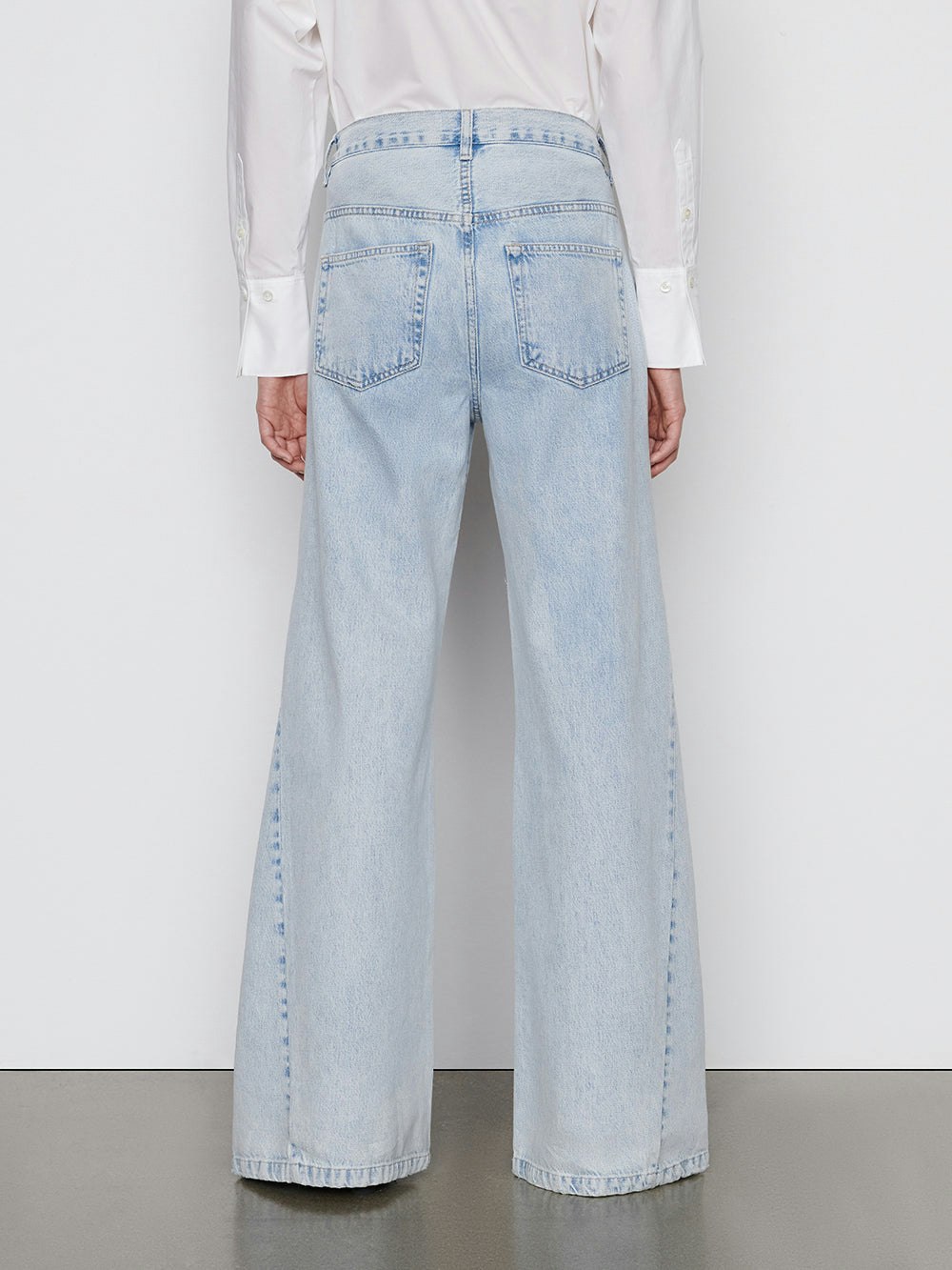 jeans back view alt:fit2